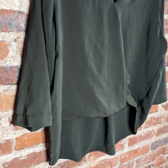 Prologue Medium Dark Olive Green Wrap Front Long Back V-Neck Tunic - Picture 5 of 10